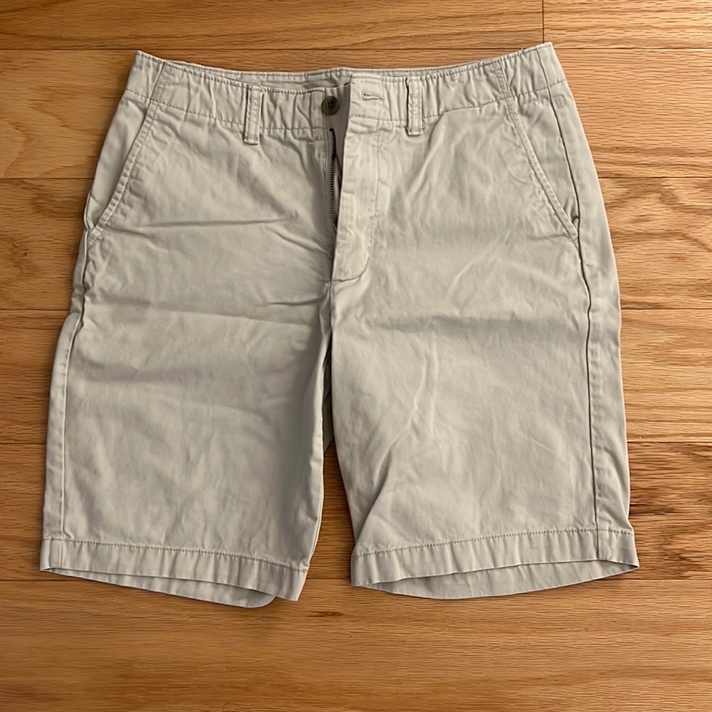 Men’s Khaki Shorts